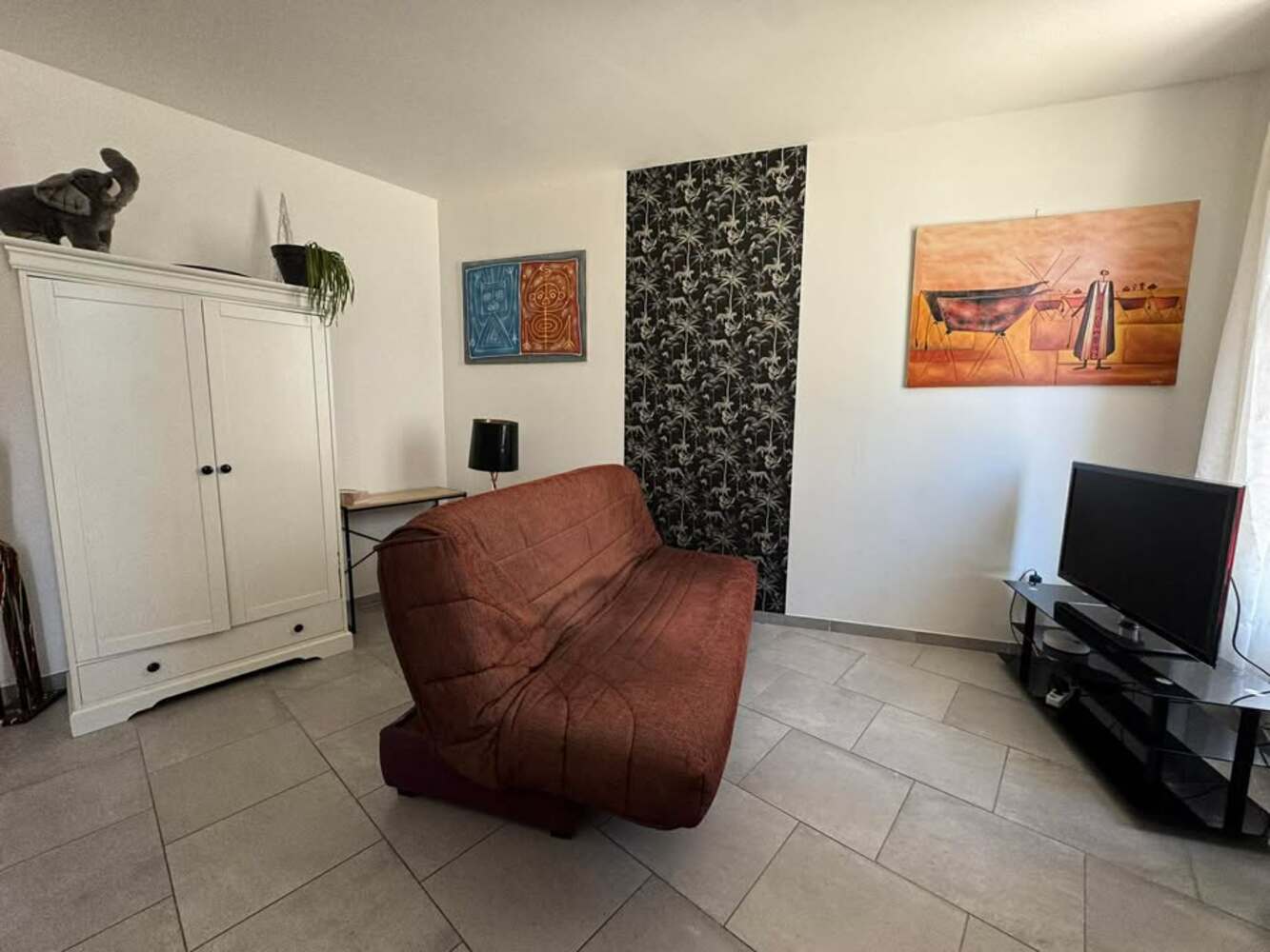 Studio meublé à louer