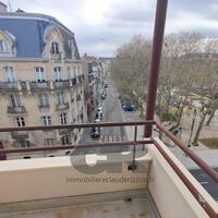t2 avec parking - secteur centre ville- GARE