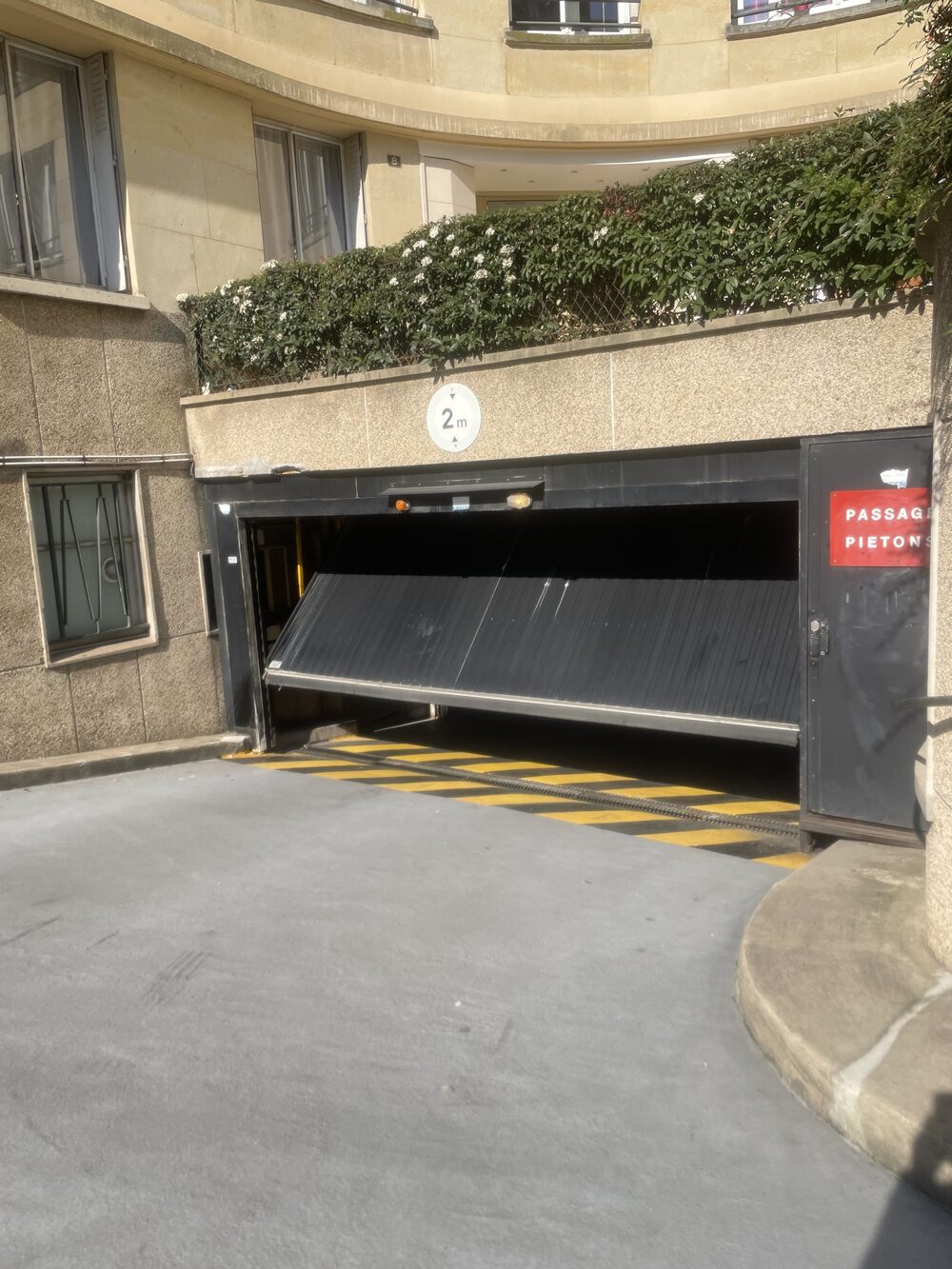 Place de parking à louer