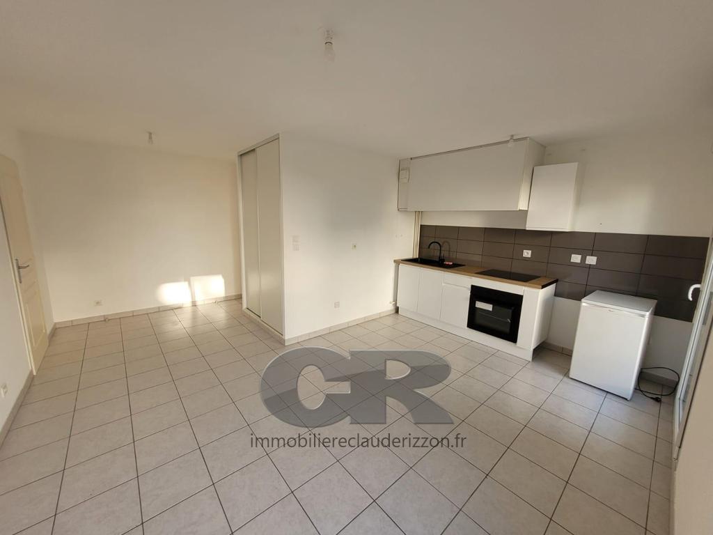 Appartement nu à louer