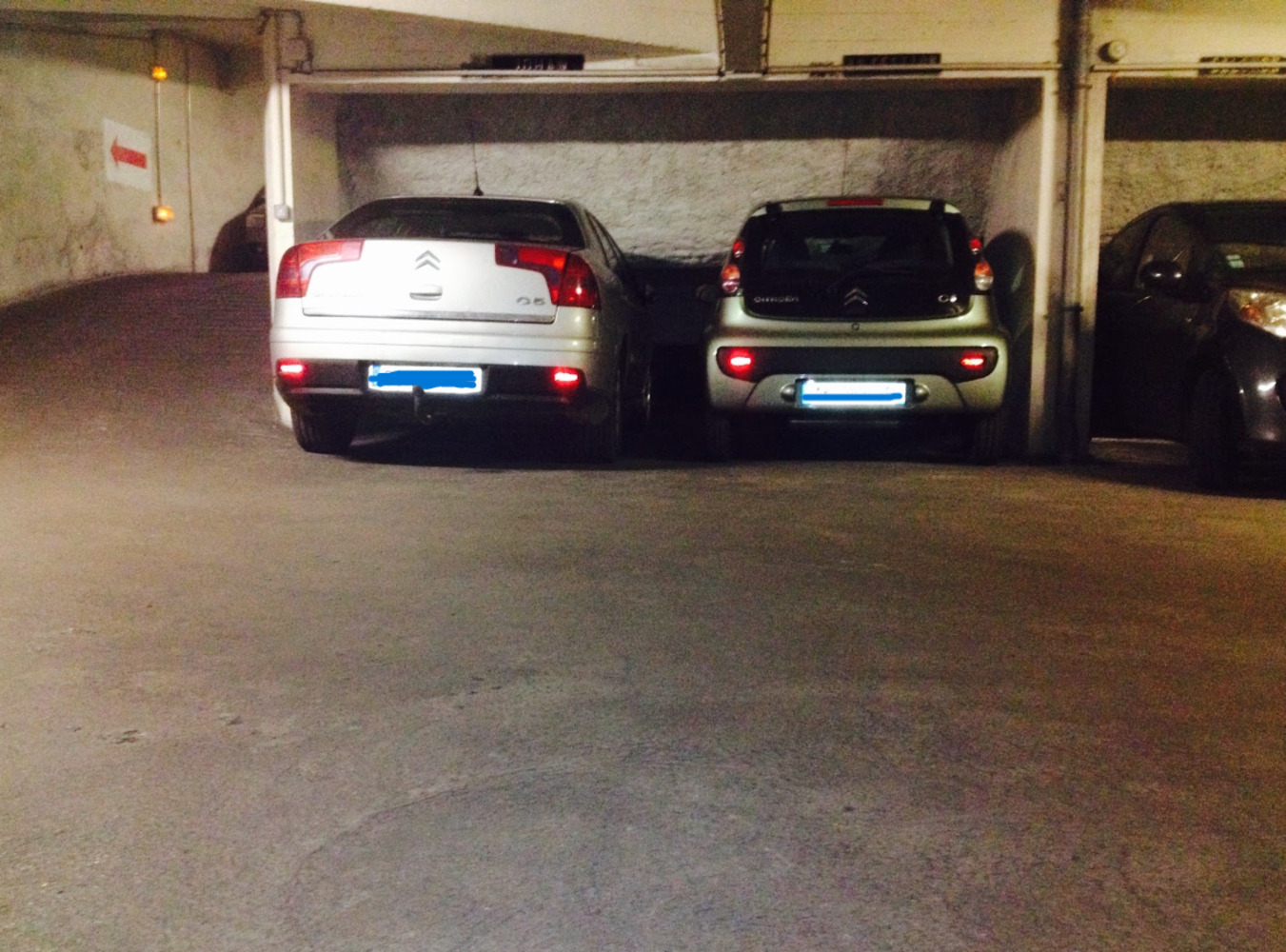 Place de parking à louer