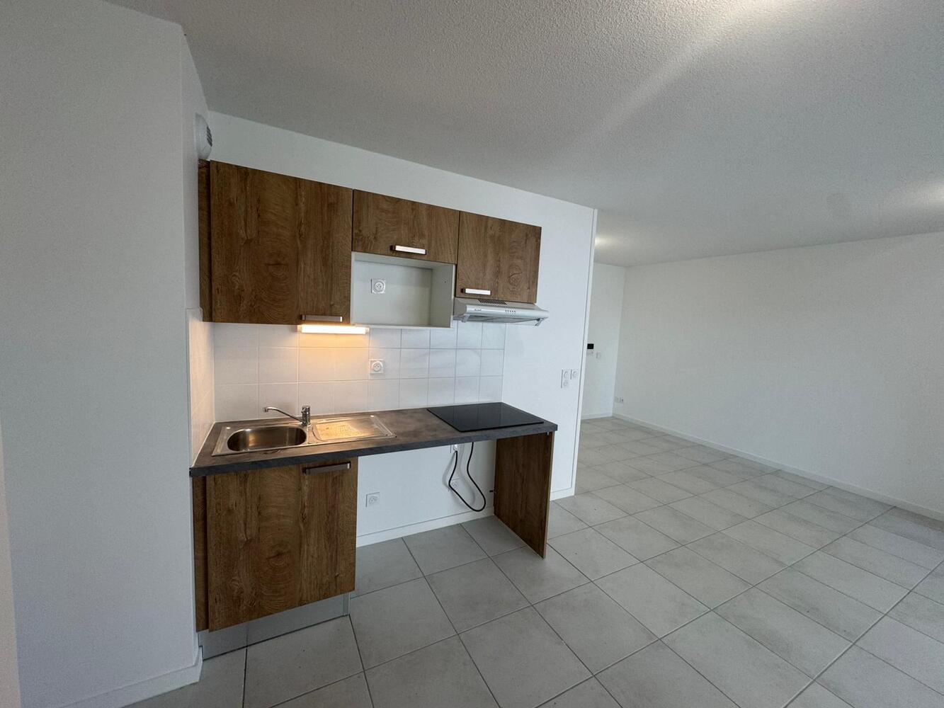 Appartement nu à louer