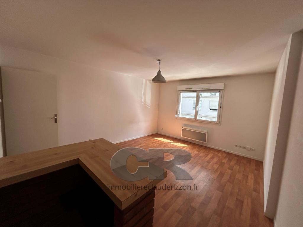 Appartement nu à louer