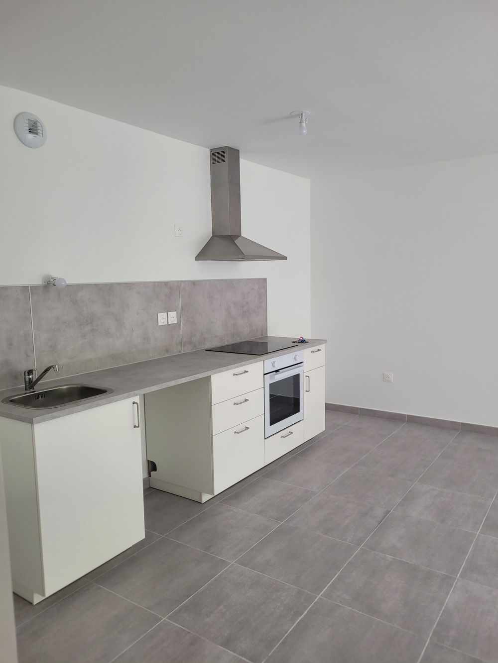 Appartement nu à louer