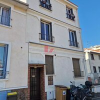 Appartement 2 pièces 34 m² 1er étage - Métro L 13