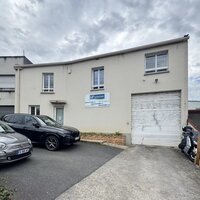 Bureaux 8 pièces