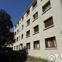 F3 58m² av. République