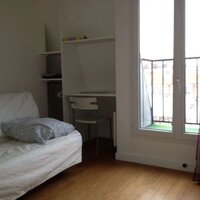 A LOUER STUDIO MEUBLE