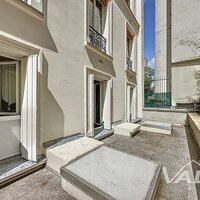Bd Voltaire - 2 pièces 40 m² + 20 m² de terrasse