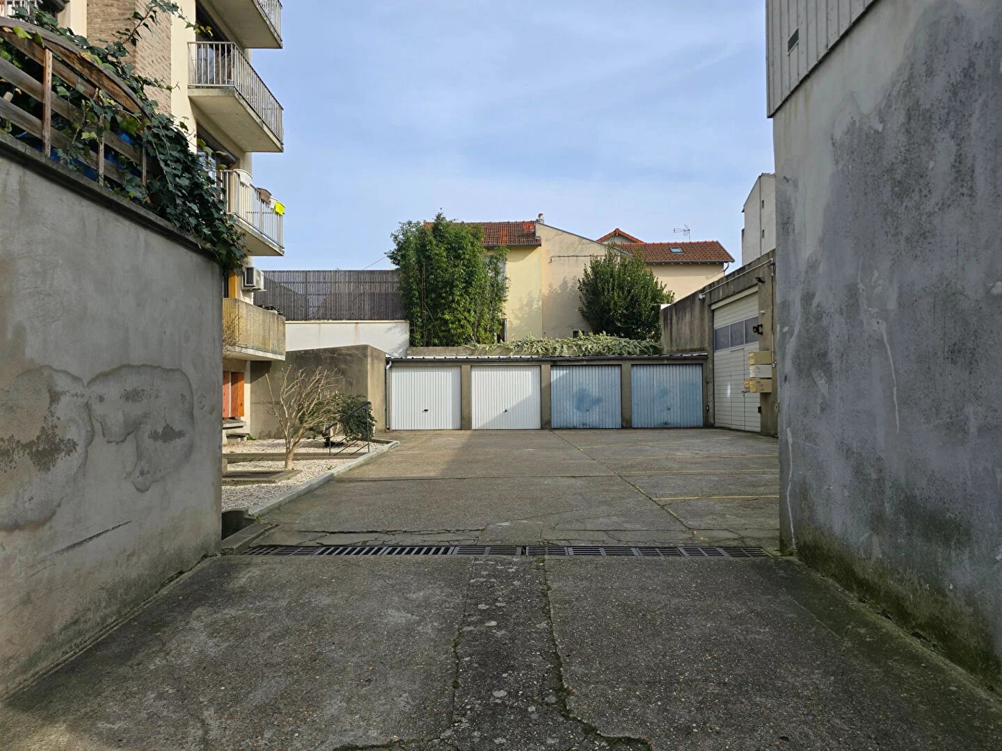 Place de parking à louer