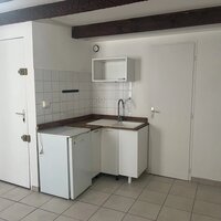 Istres - Centre Ville - T2 - 25M²