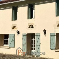 SAINT-PALAIS-SUR-MER MAISON 7 pièces 200 m2 dans un parc de