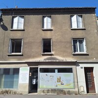 Immeuble avec bureaux et 2 appartements loués - quartier Grammon