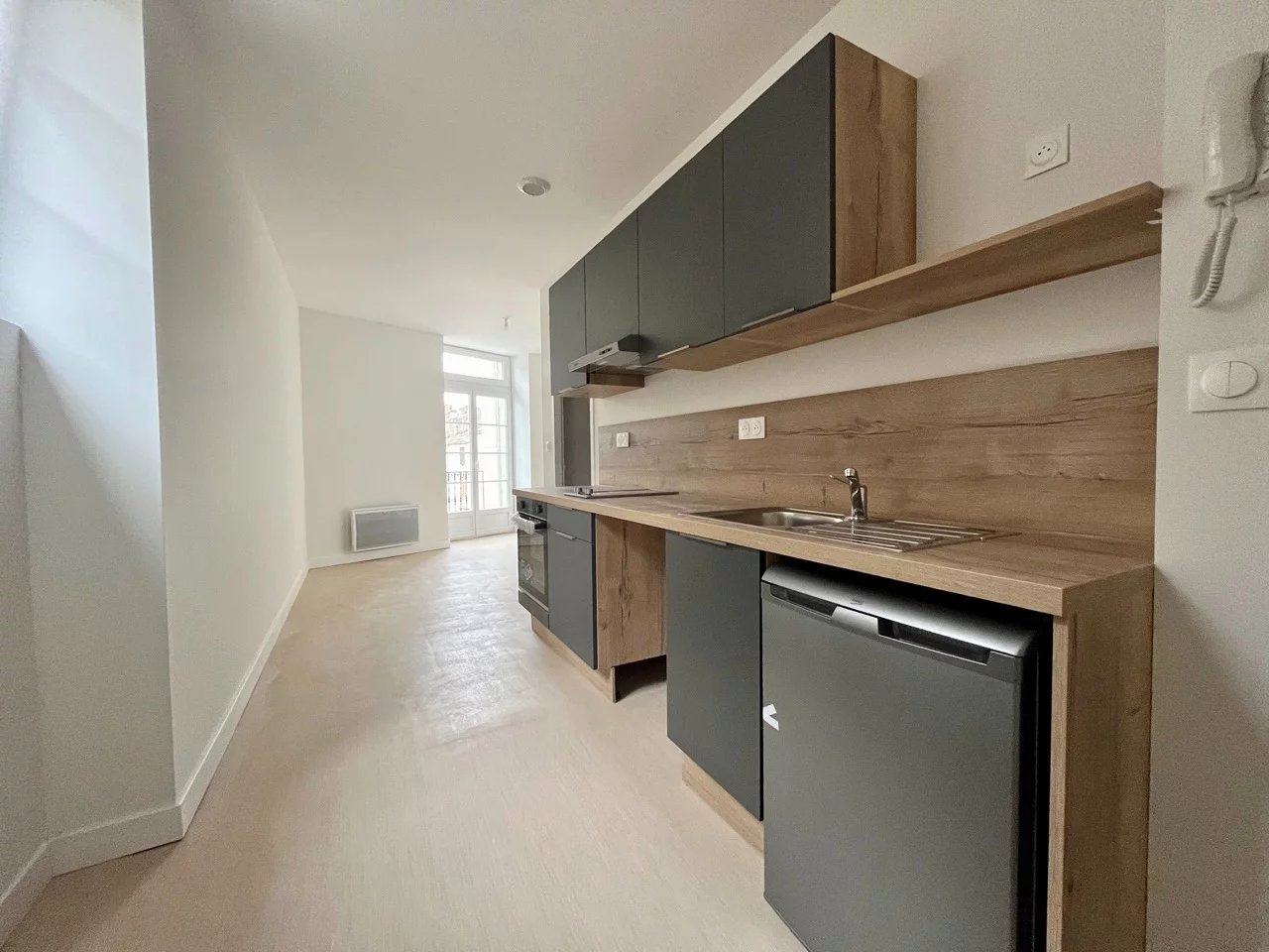 Appartement nu à louer