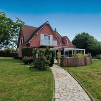 Entre MAINTENON et CHARTRES : Maison Familiale traditionnelle  d