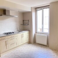 Le Villy à Amplepuis - appartement T3 - 450 euros/mois CC