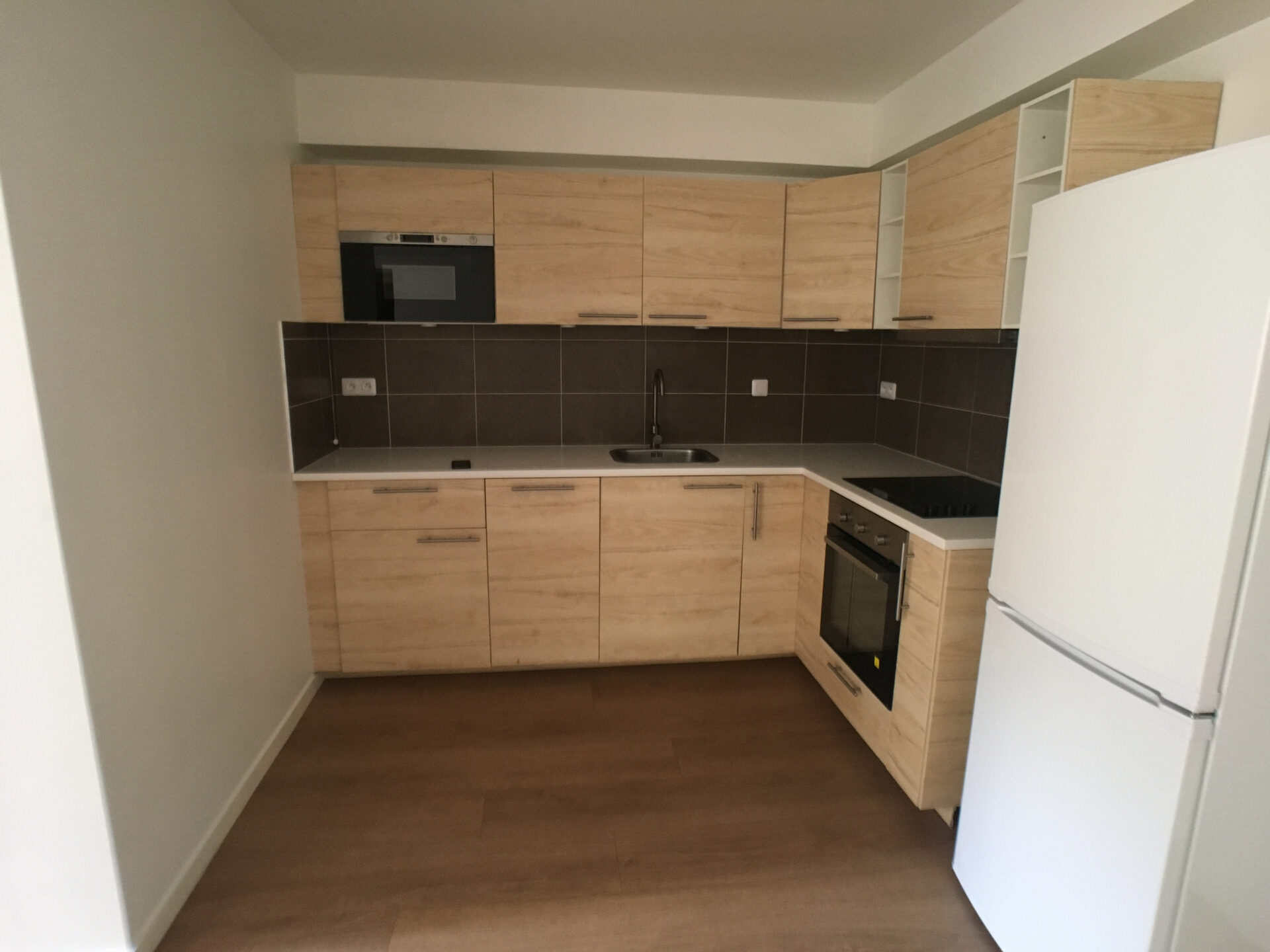 Appartement nu à louer