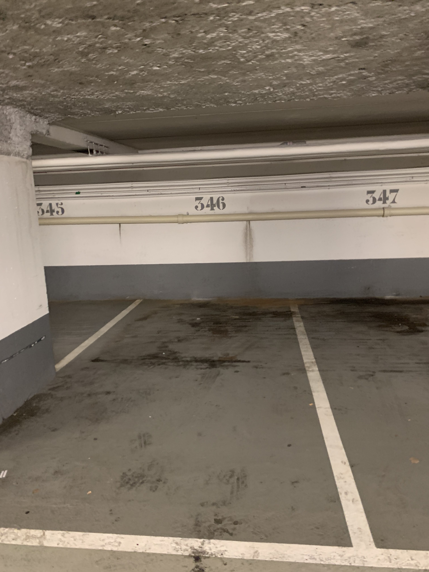 Place de parking à louer