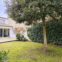 MAISON DE VILLE