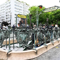Boutique à Paris (75011) murs occupé - rue Jean Pierre TIM