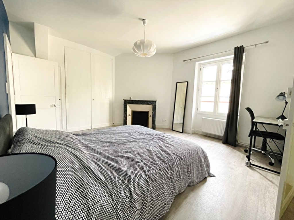 Studio meublé à louer