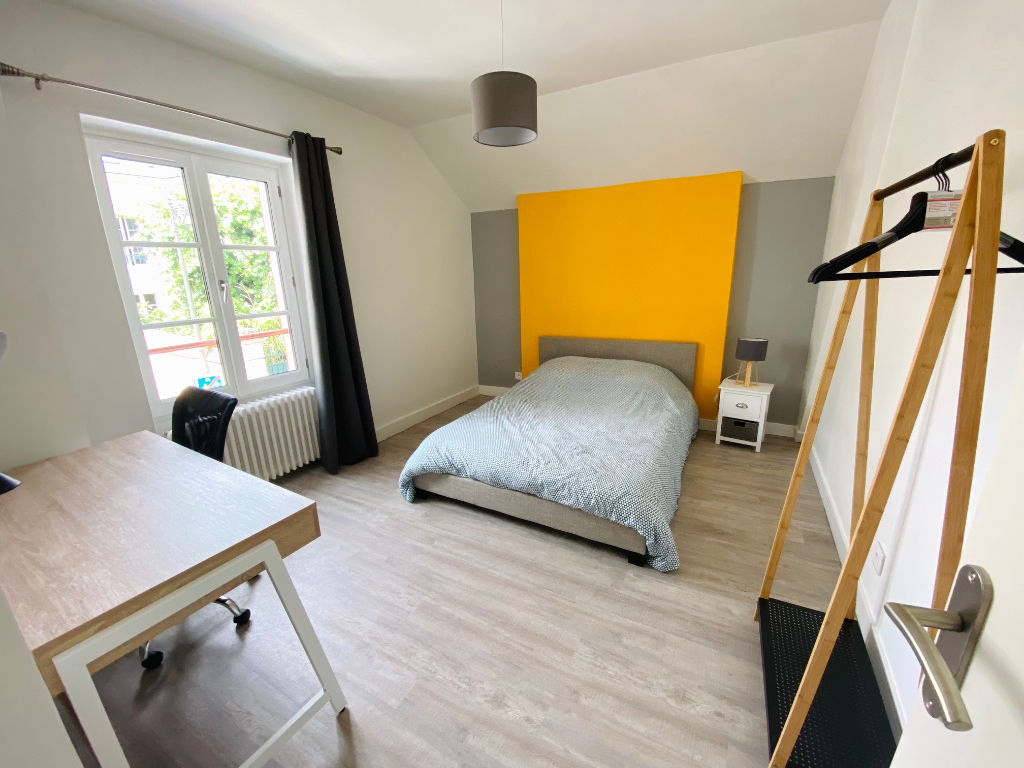 Studio meublé à louer