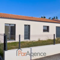 SEMUSSAC PROCHE COMMERCES