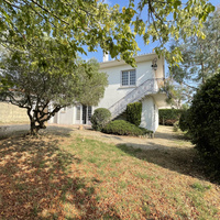 MAISON/ VILLA 200m2