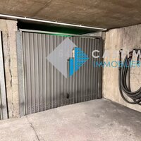 GRAND BOX FERME avec ANNEXE- 23m² - QUARTIER SARRETTE 75014 PARI