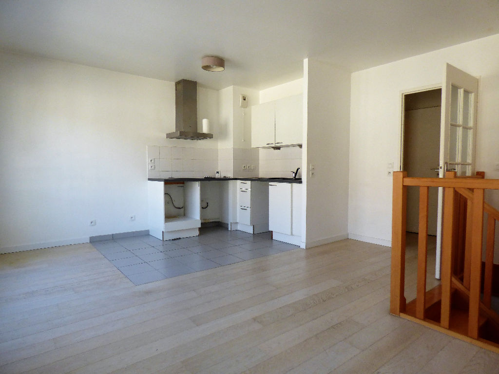 Appartement nu à louer