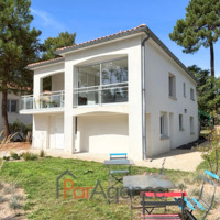 MAISON FAMILIALE 8 PIECES 220 M2 500 M PLAGE