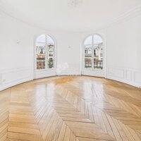 LOCATION APPARTEMENT  PIECES