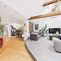 LOFT D'EXCEPTION EN PLEIN CŒUR DE TROYES AVEC PARKING PRIVÉ