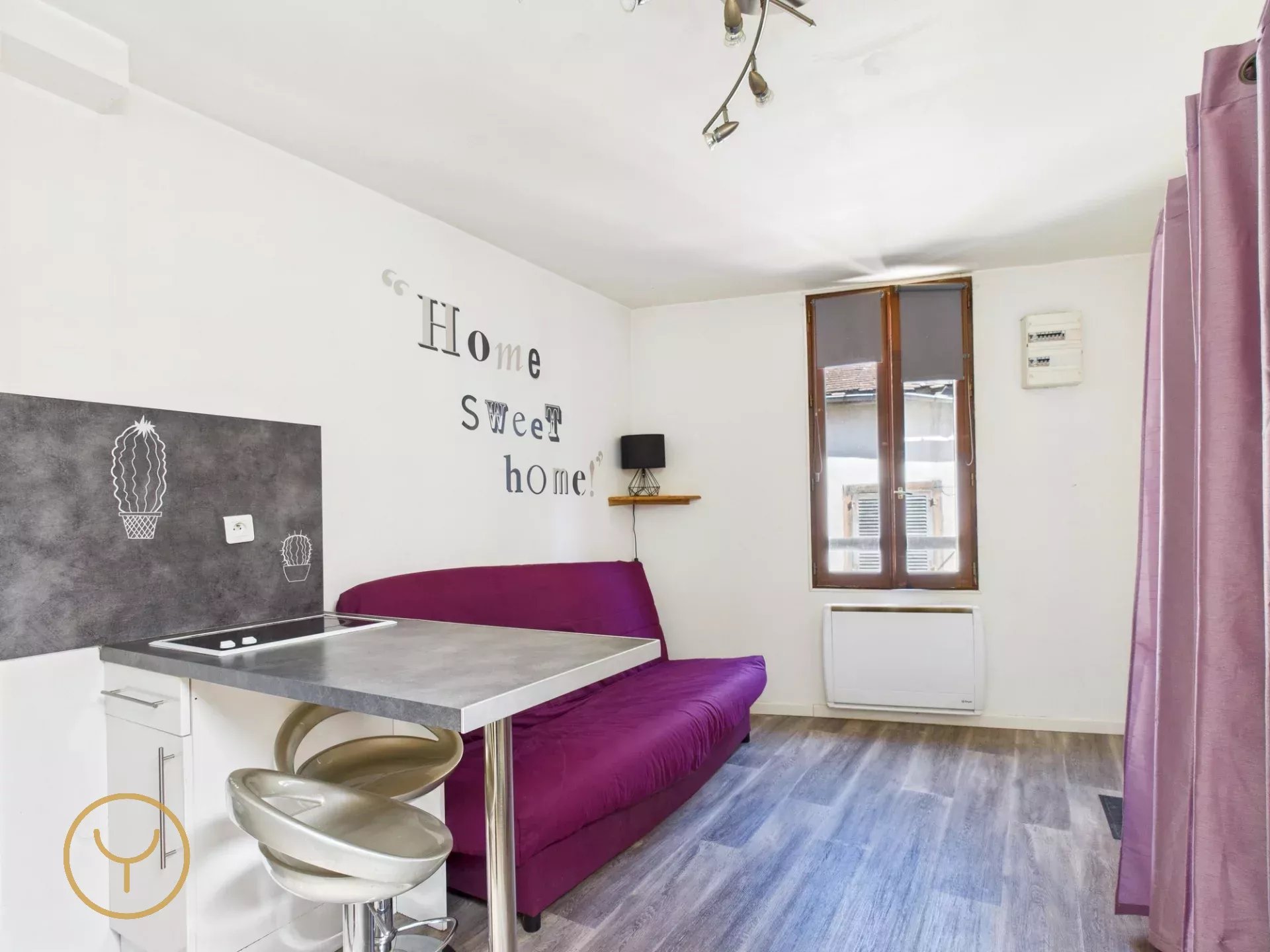 Studio meublé à louer