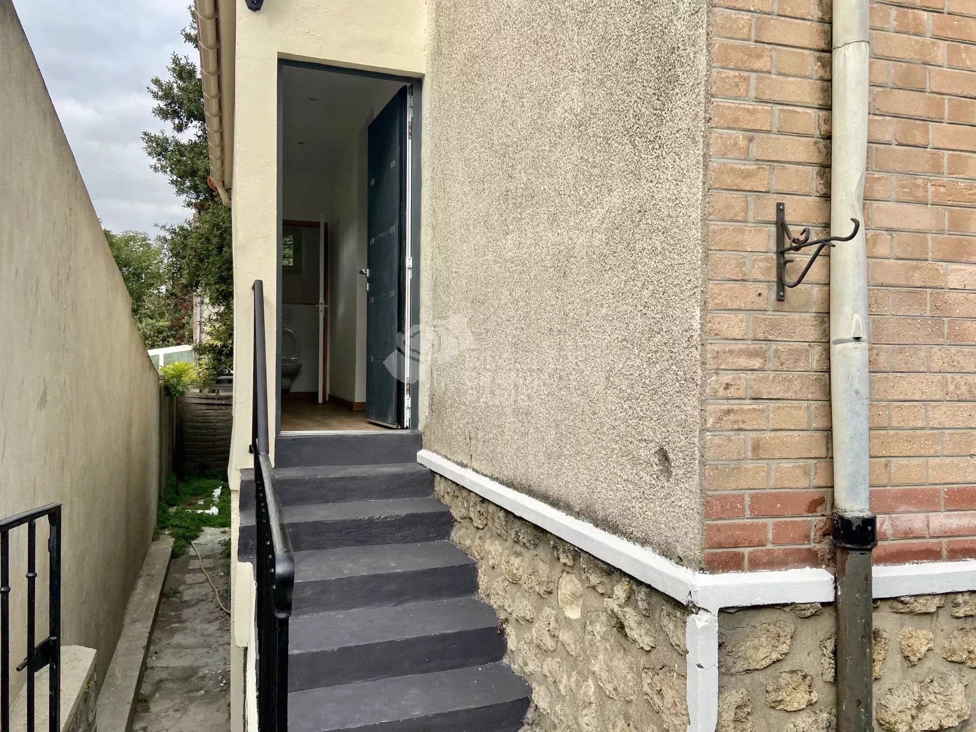Maison nu à louer