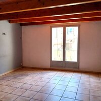 A LOUER T3 DUPLEX CAVAILLON AVEC STATIONNEMENT