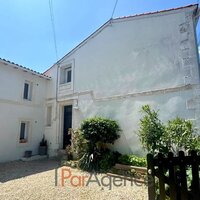 Maison 4 pièces avec dépendance attenante de 2 pièces