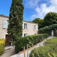Penne d'Agenais, appartement T3 de 98 m² MEUBLÉ situé dans une m
