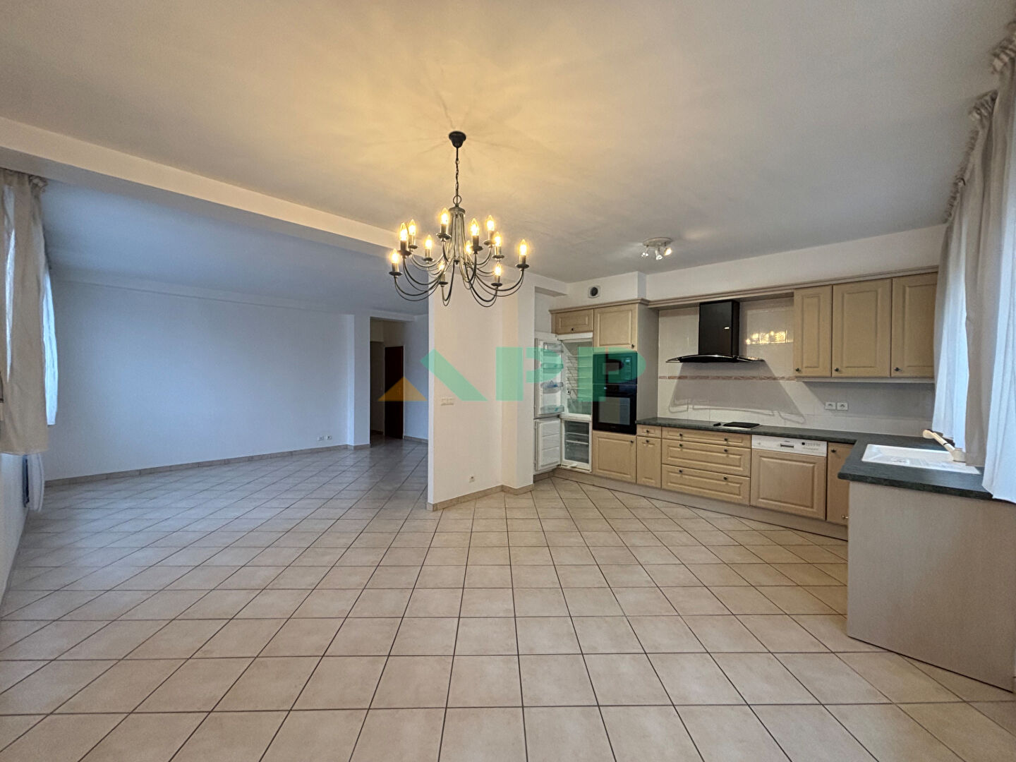 Appartement nu à louer