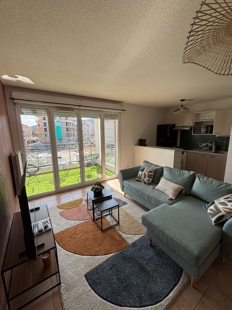 Appartement nu à louer