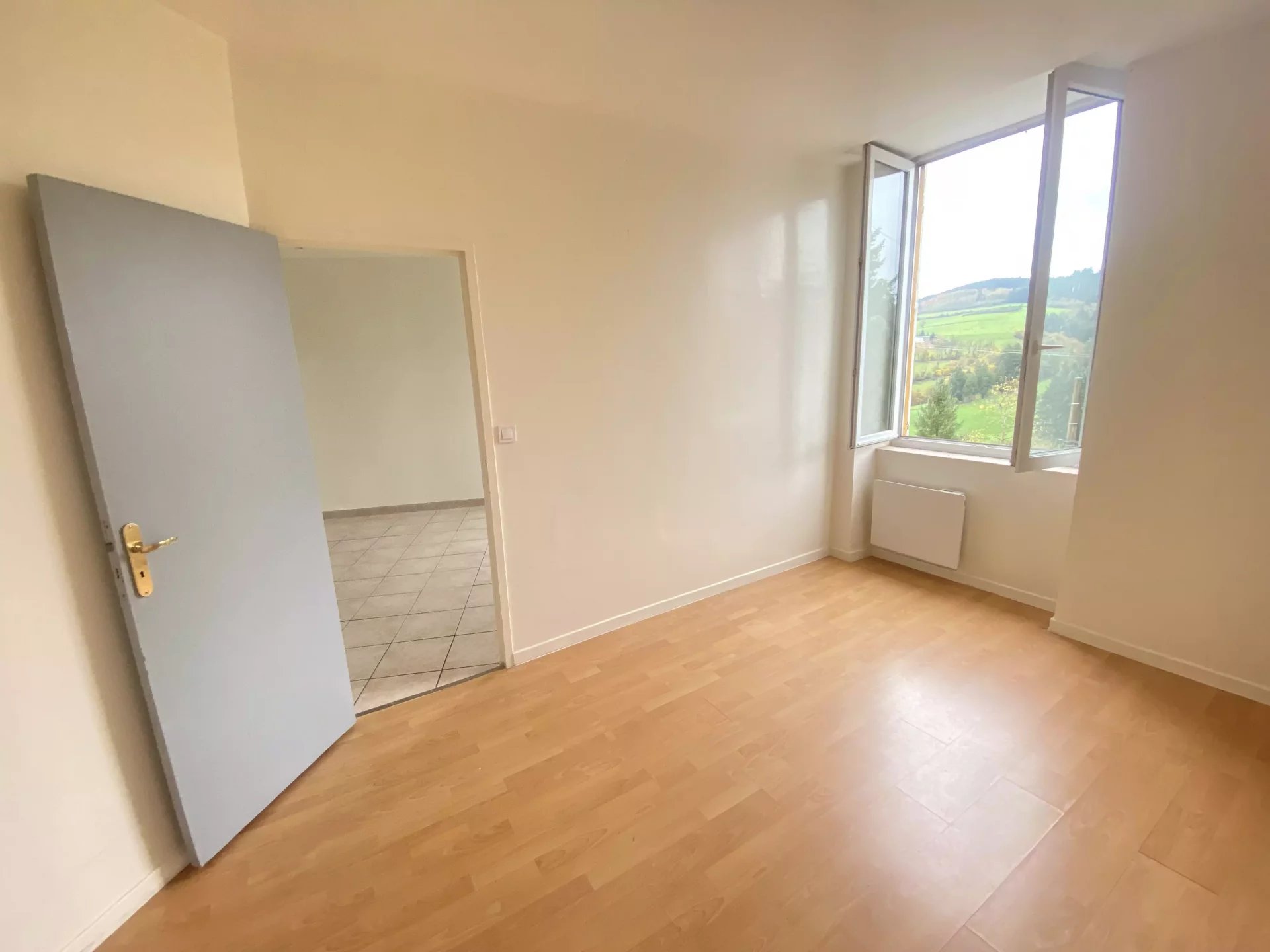 Appartement nu à louer