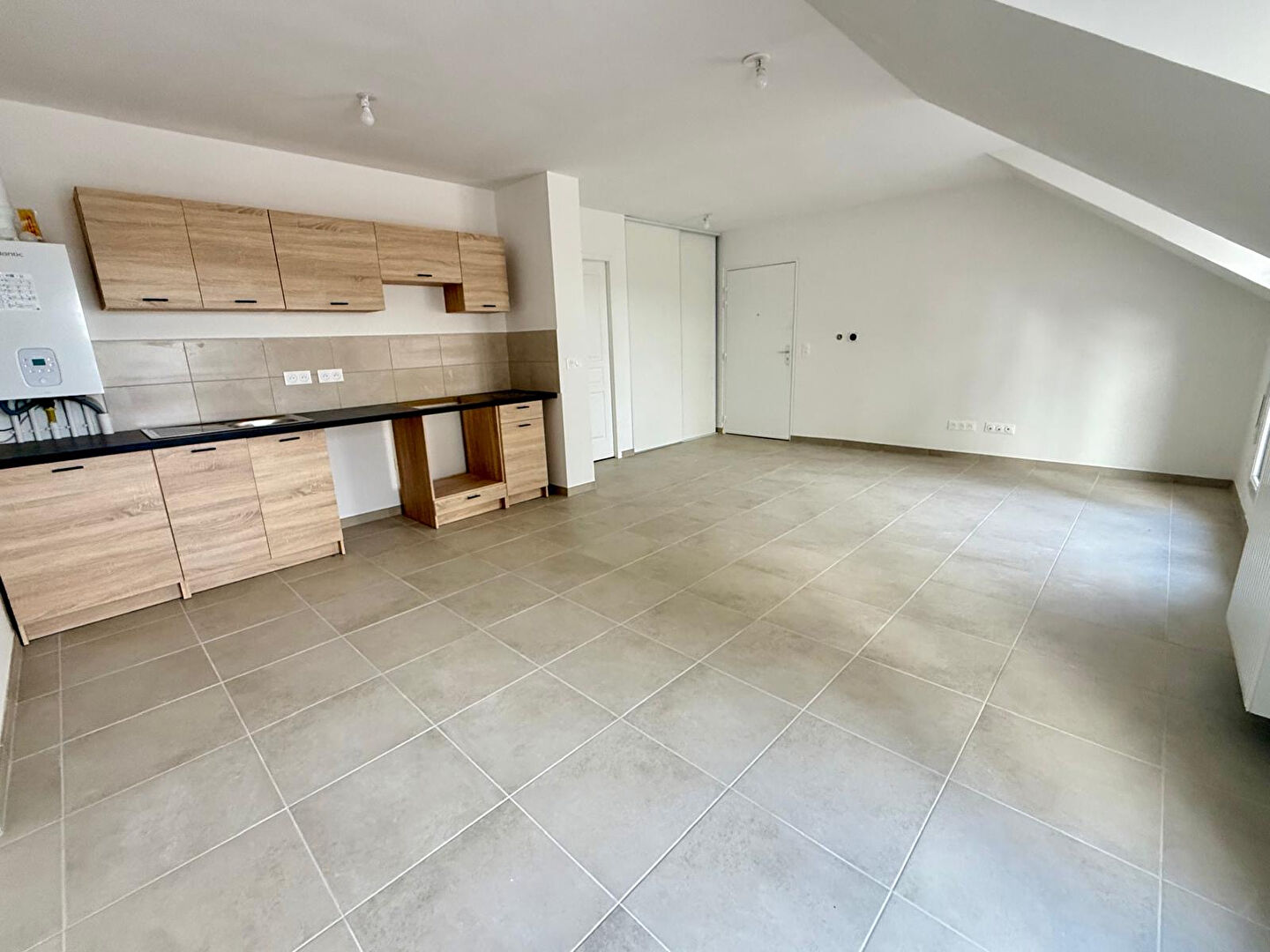Appartement nu à louer