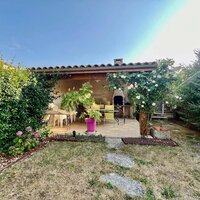 Maison de ville de 150 m² avec jardin et garage à Villeneuve-sur