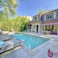 Villa d'Exception en Bordure du Parc de Sceaux � Calme Absol