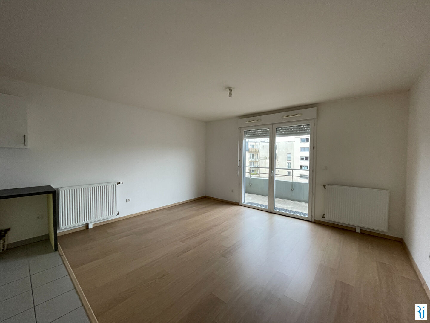 Appartement nu à louer