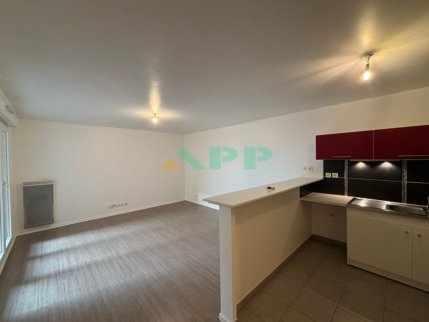 Appartement nu à louer