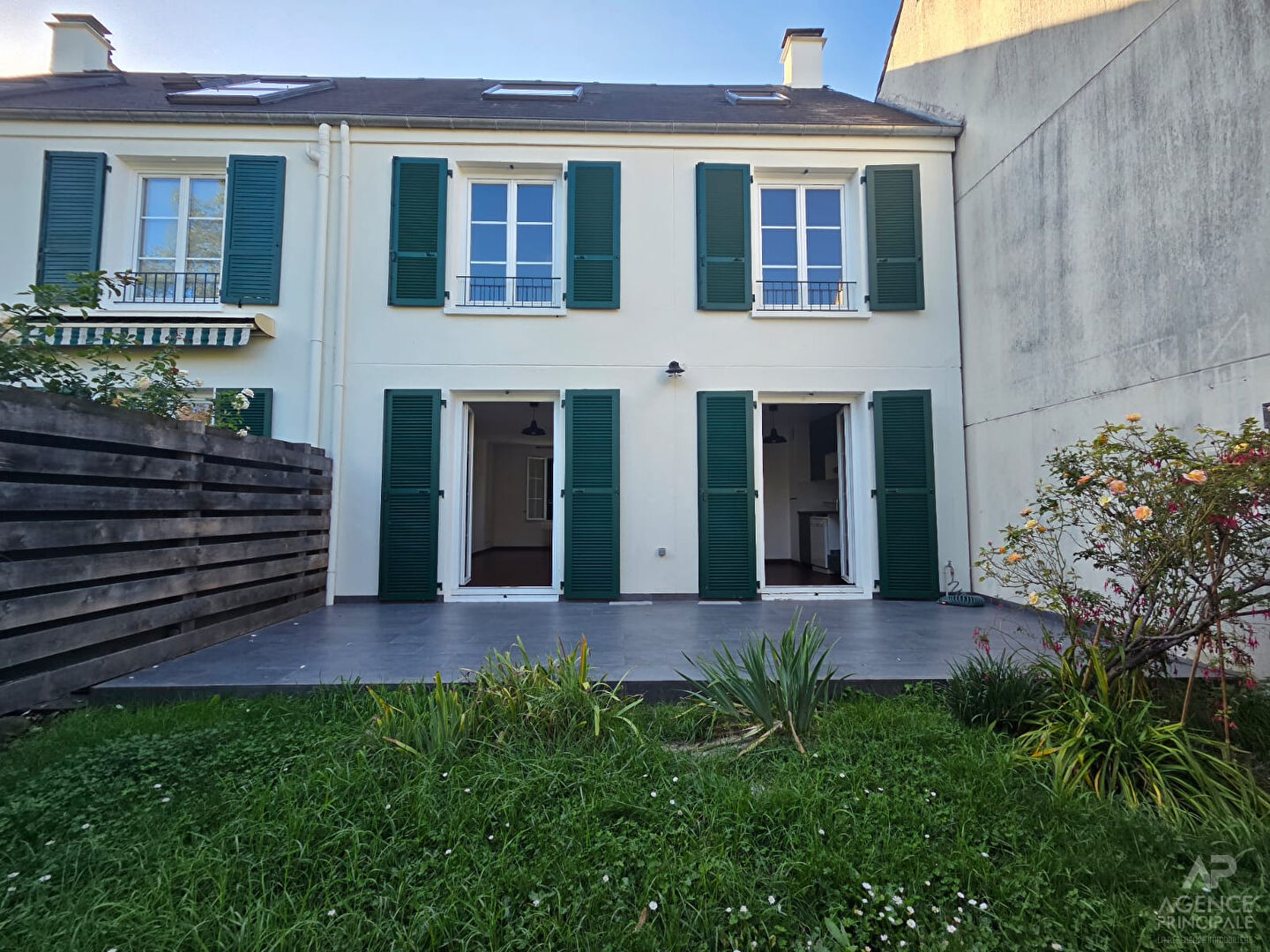 Maison nu à louer