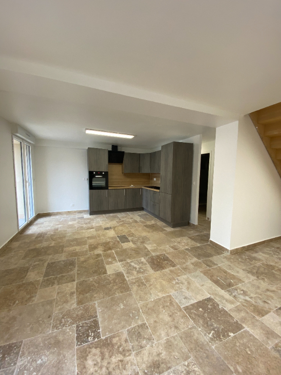 Appartement nu à louer
