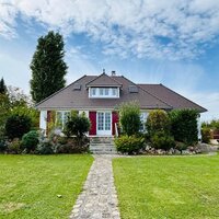 Pavillon proche gare, 2800m² de terrain, 2 habitations