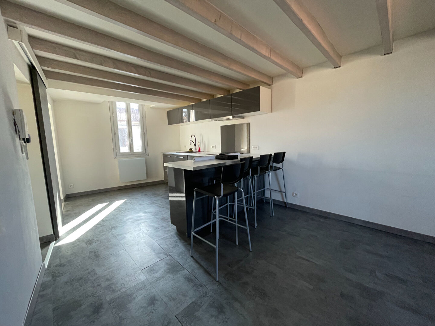 Appartement nu à louer